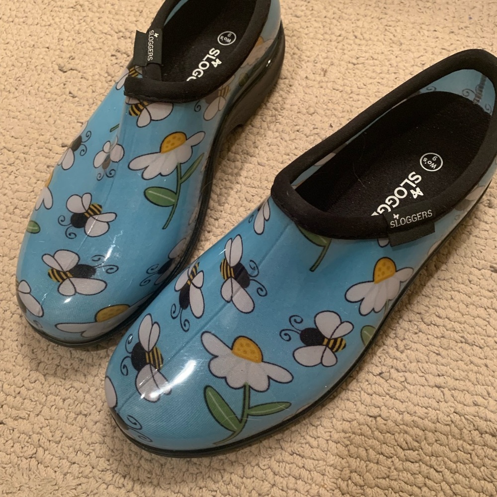 NEW Sloggers Blue Bees Waterproof Comfort Shoes Size 9 US